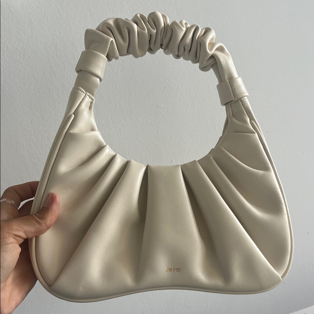 Cream Ruched Handle Bag